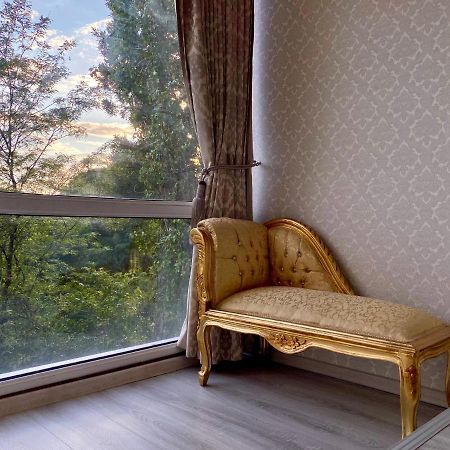 Downtown Studio - Ultra Central With Park View Bucarest Esterno foto