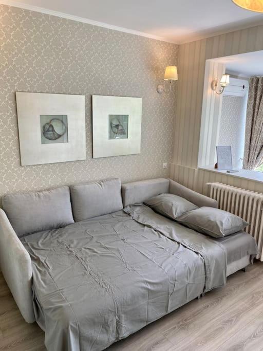 Downtown Studio - Ultra Central With Park View Bucarest Esterno foto