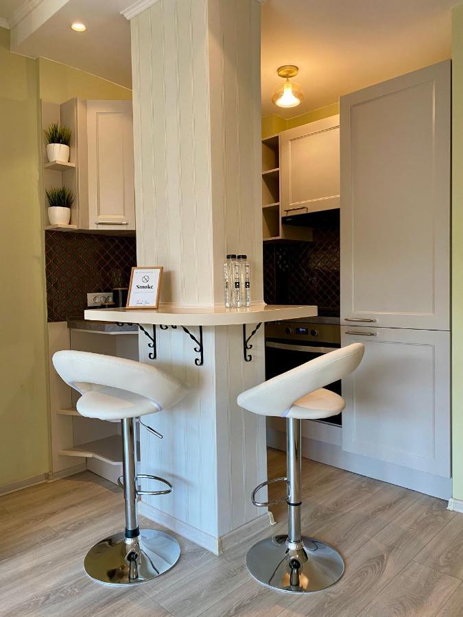 Downtown Studio - Ultra Central With Park View Bucarest Esterno foto